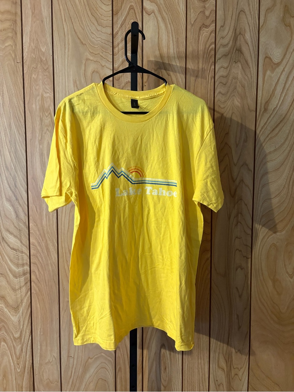 Gildan Yellow Lake Tahoe Graphic Tee - Men's Short Sleeve